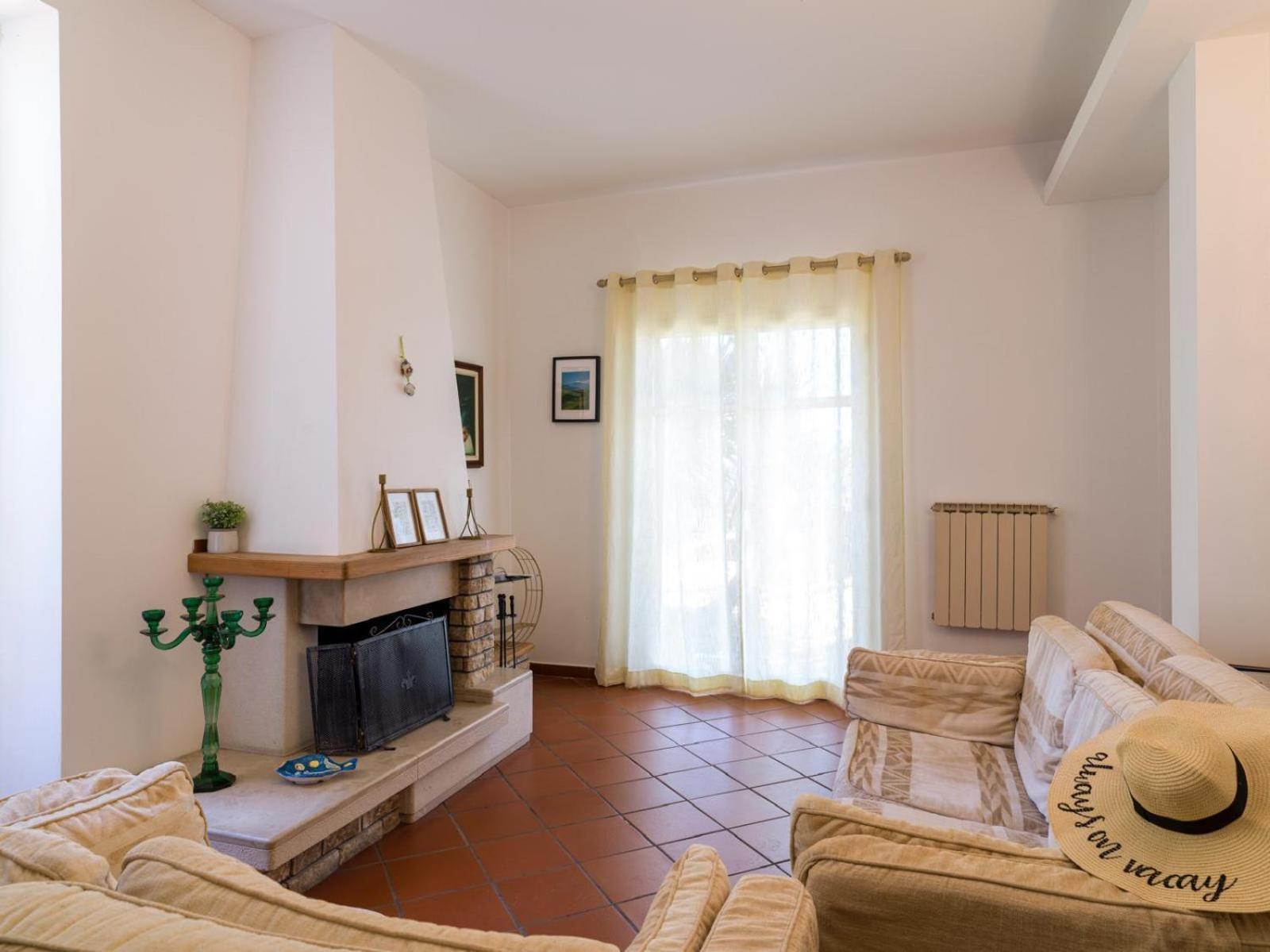 Villa Nunziatina Карлентини Екстериор снимка